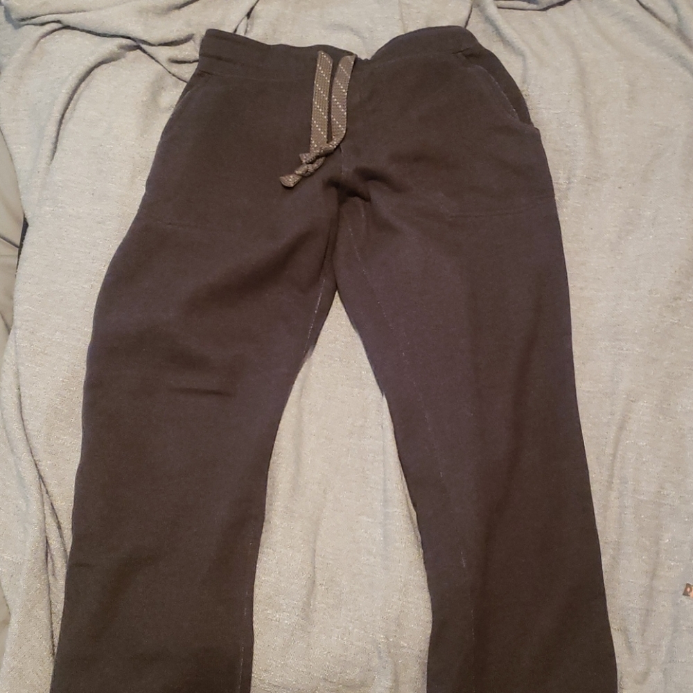 Lululemon formula pants